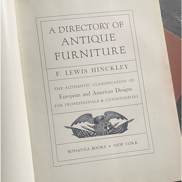 Two vintage books encyclopedia of antiques and a directory of antique furniture - Picture 3 of 3